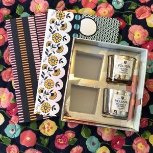 Set of 2 journals and 2 candles